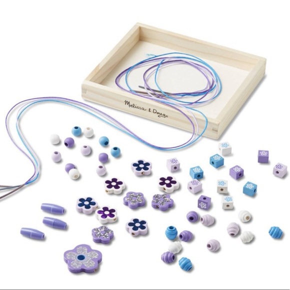 Sparkling Flowers Wooden Bead Set - Picture 3 of 11